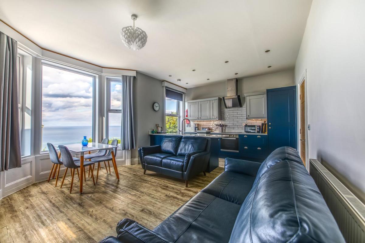 Bay View * Scarborough